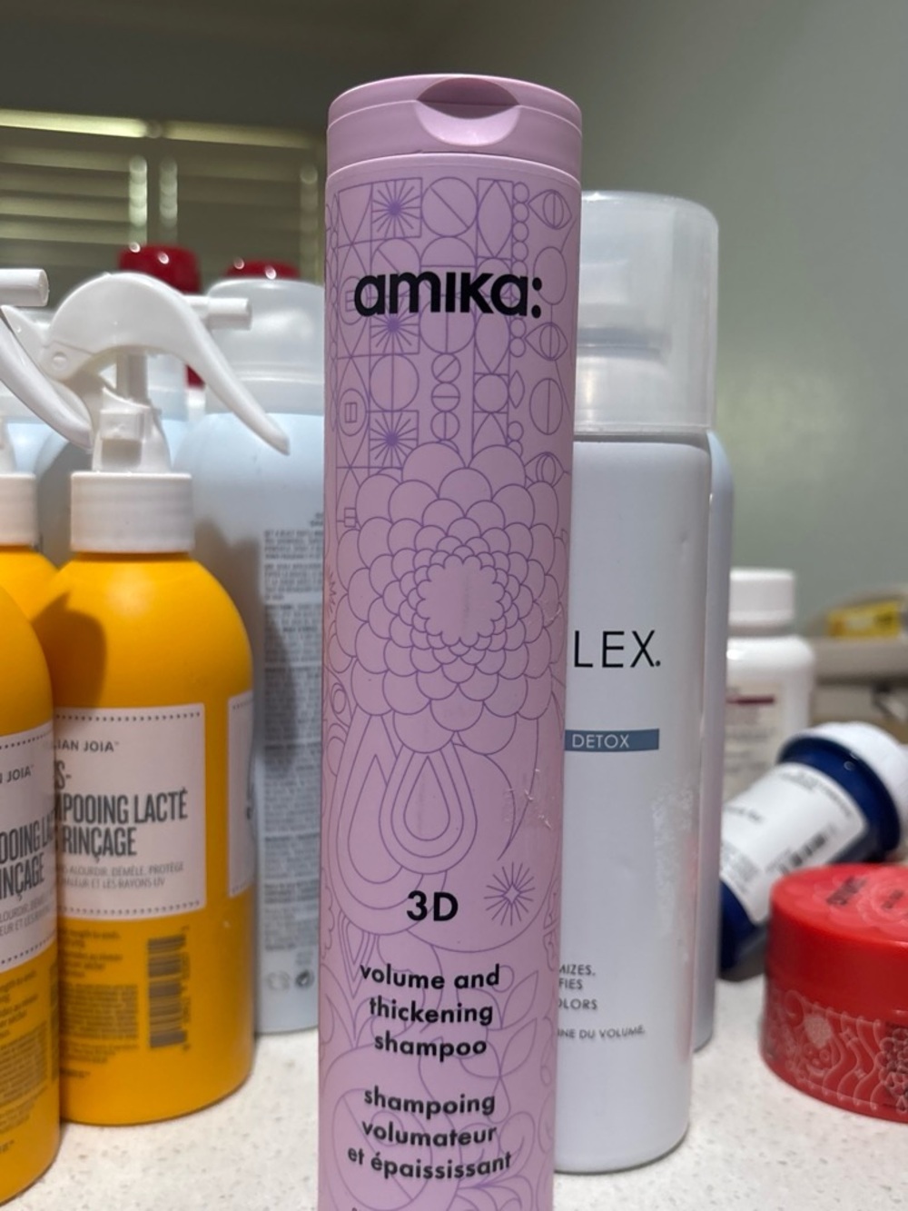 amika 3D Volume & Thickening Shampoo - Light Pink